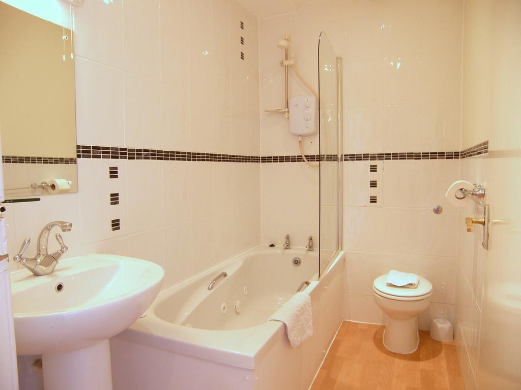 Royal Mile, Edinburgh - 2 Bedroom Apartment Oda fotoğraf