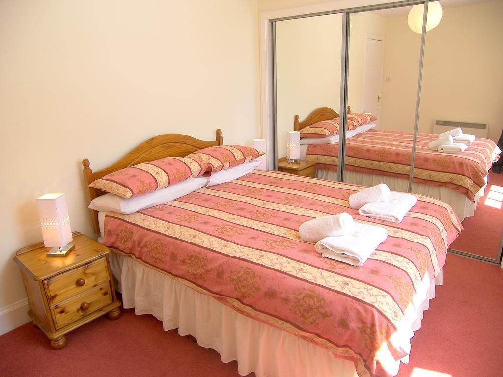 Royal Mile, Edinburgh - 2 Bedroom Apartment Oda fotoğraf